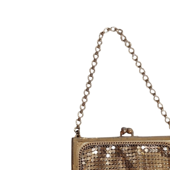 Vintage Gold Mesh Small Kiss Lock Bag - Picture 7 of 11